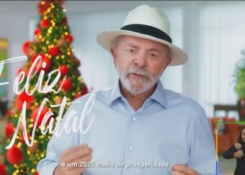 Em pronunciamento, Lula diz que vai cuidar do povo e que economia é forte