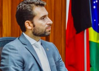 Michel Henrique propõe execução do Hino da Paraíba na abertura de sessões da ALPB