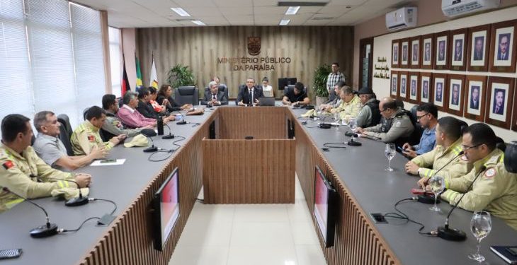 MP-Procon expede recomendação sobre venda de bebidas alcoólicas em estádios na Paraíba