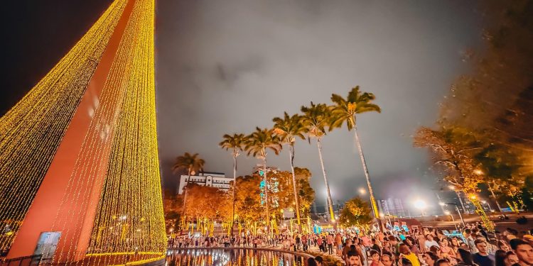 Réveillon de Campina Grande: programação terá tradicional queima de fogos e Parque Evaldo Cruz espera receber milhares de pessoas