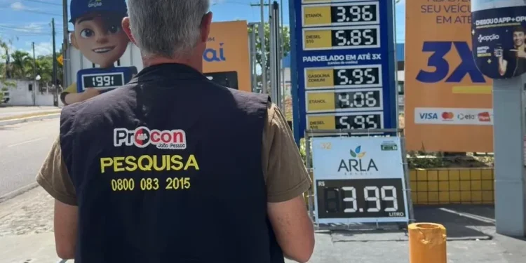 Procon-JP constata redução no preço da gasolina em 17 postos de combustíveis