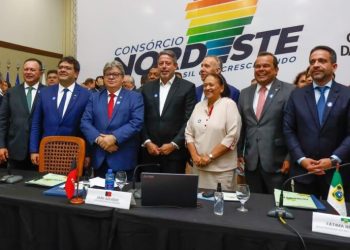 Governadores do Nordeste apoiam decreto de Lula sobre o uso da força policial