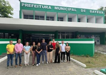 Tacyana Leitão se reúne com arquiteto para discutir construção do Centro de Neurodivergentes de Bayeux