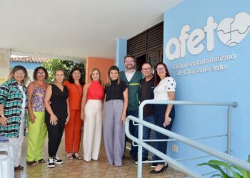 Prefeita de Queimadas visita Clínica-Escola do Autismo e Afeto que será referência para a criação do Centro da Criança Autista na cidade