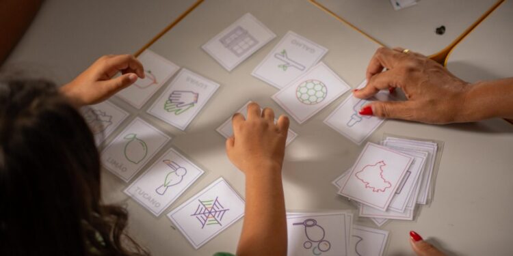 Campina Grande registra crescimento de 71% no número de estudantes leitores em 2024