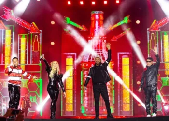 Cavaleiros do Forró, Walkyria Santos, Kelly Silva e Banda Encantu’s agitam Forró Verão deste sábado (25)