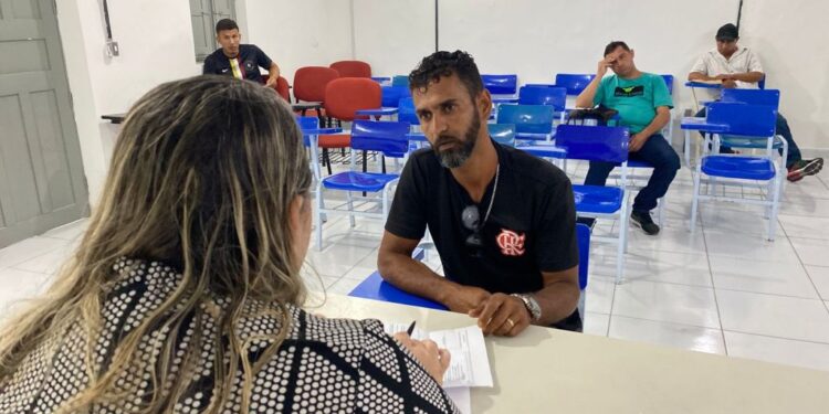 Sobram vagas para cargos operacionais no banco de dados do Sine-JP