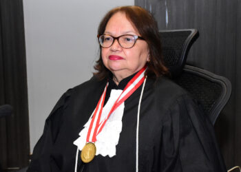 Desembargadora Lílian Cananéa toma posse logo após eleita pelo Pleno do TJPB