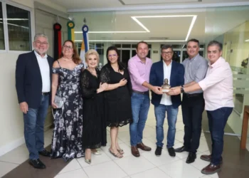 Prefeitura de João Pessoa recebe o Troféu Waldemar Duarte pelo trabalho no Turismo