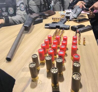 Ações de segurança apreendem 15 armas de fogo no primeiro final de semana do ano na Paraíba
