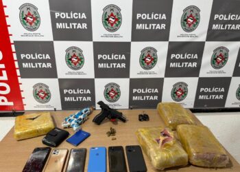 PM apreende 6kg de “super maconha”, pistola e recupera carro roubado na Capital
