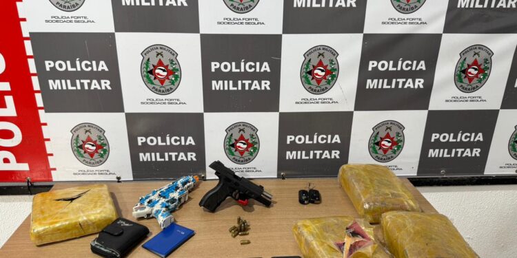 PM apreende 6kg de “super maconha”, pistola e recupera carro roubado na Capital
