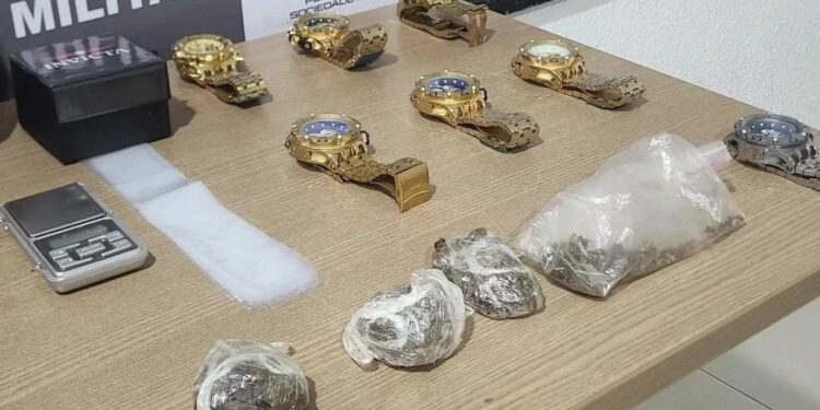 Suspeito que já responde por tráfico é preso novamente com drogas na zona sul de JP