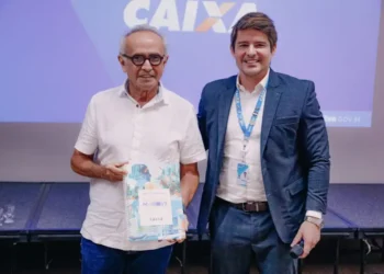 Cícero Lucena celebra parcerias com a Caixa e anuncia programa que oferecerá bolsa mensal para estudantes