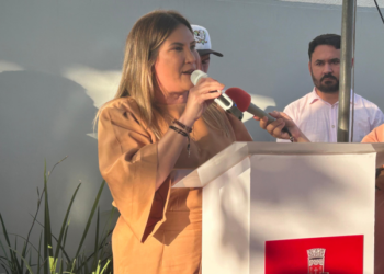 Prefeita Corrinha Delfino inaugura novo prédio da Central de Marcação e anuncia reforma da Policlínica em Cajazeiras
