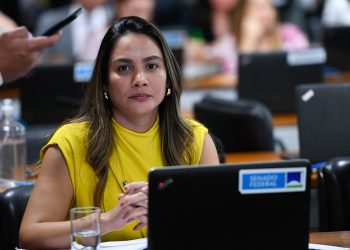 Servidoras vítimas de violência doméstica poderão ter licença remunerada