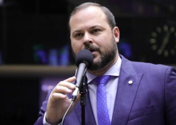 Projeto permite que pessoa com doença renal crônica inclua em documentos a informação de pessoa com deficiência
