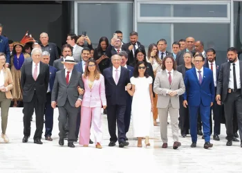 Lula: “Democracia venceu e ainda estamos aqui”