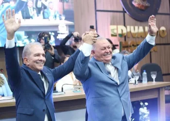 Nabor Wanderley é empossado para 4º mandato na Prefeitura de Patos