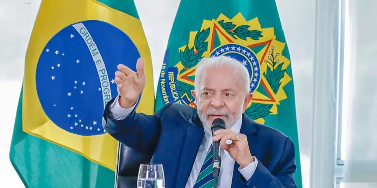 Prioridade do governo em 2025 é baratear os alimentos, diz Lula