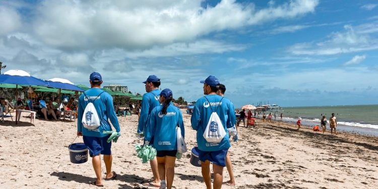 Praia Limpa atua nos municípios de Lucena, João Pessoa e Pitimbu neste final de semana