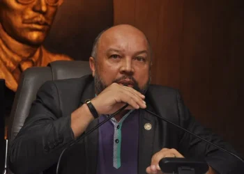 Câmara de Campina Grande elege Saulo Germano como presidente