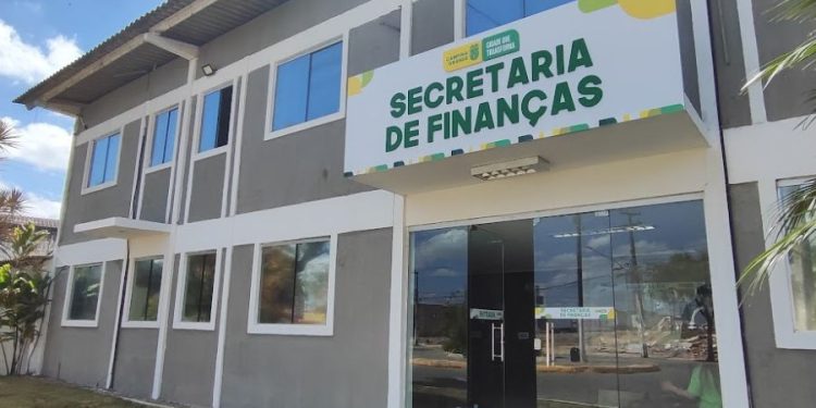 Prefeito de Campina Grande nomeia os novos secretários executivos da Secretaria de Finanças
