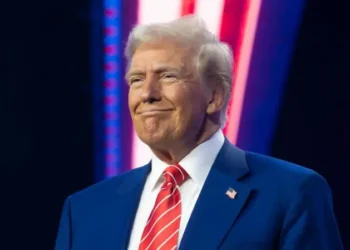 Donald Trump será empossado para segundo mandato nesta segunda-feira (20)