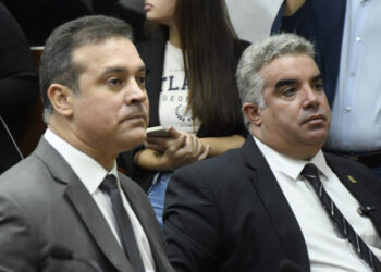 Vereadores de João Pessoa se licenciam para assumir secretarias no Executivo Municipal