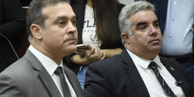 Vereadores de João Pessoa se licenciam para assumir secretarias no Executivo Municipal