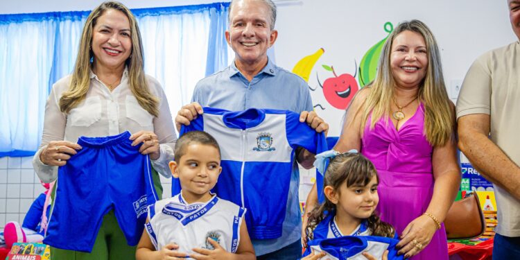 Prefeitura de Patos entrega Creche Maria Eunice Fernandes reformada e ampliada