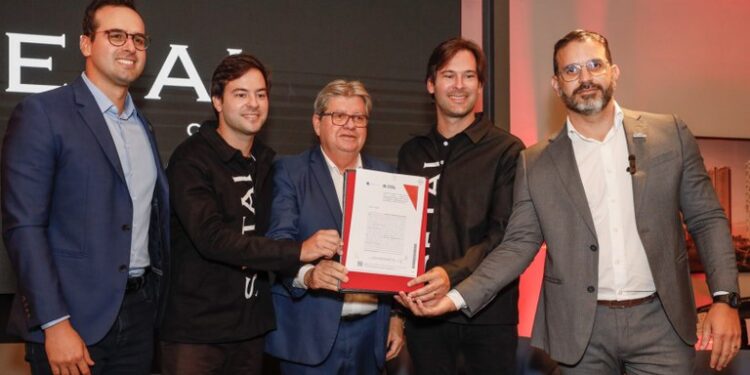 João Azevêdo formaliza instalação do oitavo empreendimento do Polo Turístico Cabo Branco com áreas comerciais, parque aquático e apartamentos com vista 360º