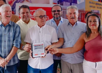 Cícero Lucena autoriza pavimentação no Planalto da Boa Esperança e destaca mais de R$ 13 milhões investidos no bairro