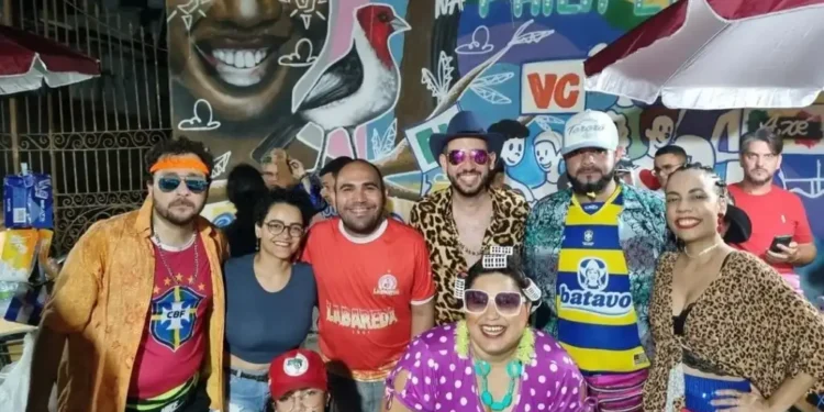 Bloco Cafuçu leva irreverência e tradição ao Centro Histórico de João Pessoa nesta sexta-feira (28)