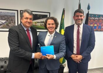 Famup destaca trabalho de Veneziano como vice-presidente do Senado em defesa do municipalismo: “Abraça as lutas”