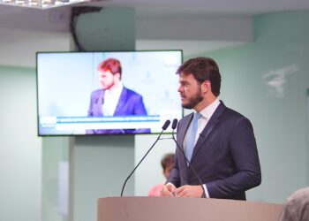 Bruno Cunha Lima abre o ano legislativo com mensagem de unidade e compromisso entre os Poderes em prol de Campina Grande