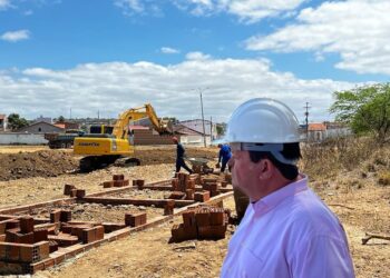 Presidida pelo vereador Olimpio, comissão fará “rigoroso acompanhamento da execução de obras”, em Campina