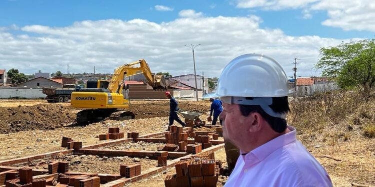 Presidida pelo vereador Olimpio, comissão fará “rigoroso acompanhamento da execução de obras”, em Campina