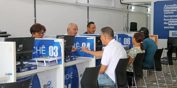 Sine-JP começa fevereiro com quase 550 vagas de empregos abertas