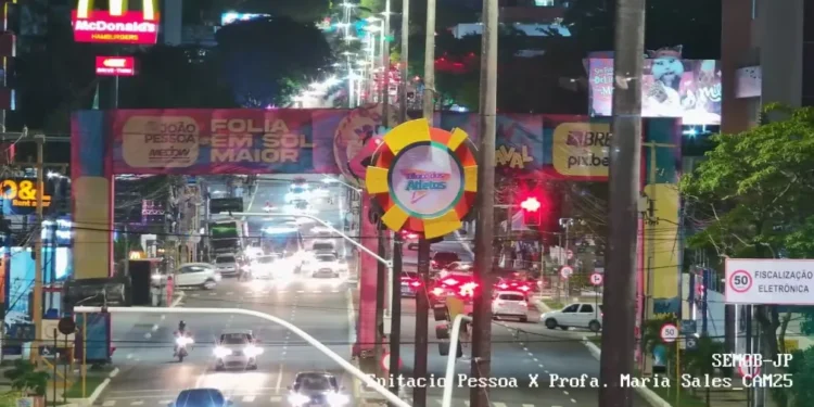 Semob-JP altera trânsito na Epitácio Pessoa para desfile do bloco Vumbora nesta sexta-feira (14)