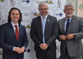 Em audiência articulada por Veneziano, Secretário de Atenção Especializada do Ministério da Saúde recebe presidente da FAP e assegura investimentos