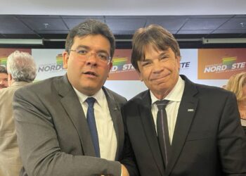 Presidente da FIEPB acompanha posse do novo presidente do Consórcio Nordeste em Brasília