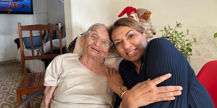 ALPB aprova concessão da Medalha Epitácio Pessoa a Elizabeth Teixeira