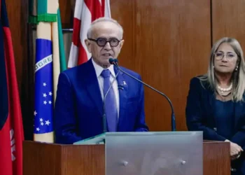 Cícero Lucena destaca avanços da Prefeitura, anuncia novas secretarias e reitera parceria com vereadores