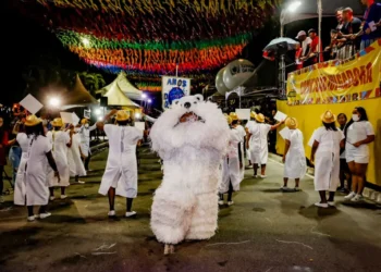 Prévias do Carnaval Tradição acontecem em três bairros neste final de semana
