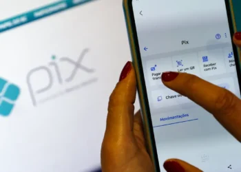 Boletos podem ser pagos por Pix a partir desta segunda-feira (03)