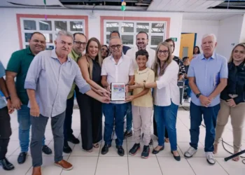 Cícero Lucena autoriza obras de ampliação e modernização do CMEI Maria das Graças, no Bairro das Indústrias