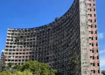 Comprador da Paraíba arremata Edifício Holiday, em Recife, por R$ 21,5 milhões