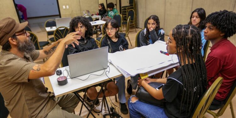 TCU acata pedido da AGU e libera execução de recursos do Pé-de-Meia