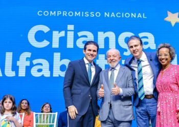 Hugo Motta afirma que é possível oferecer educação de qualidade em todo o Brasil